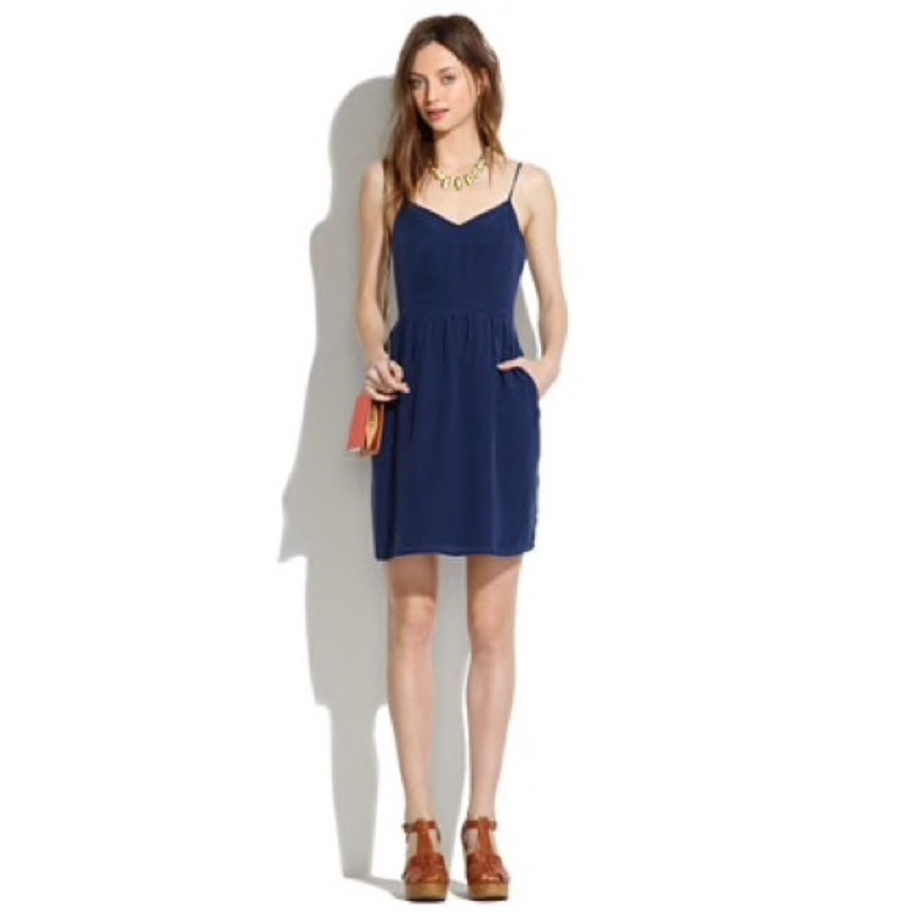 🎉SALE🎉 Madewell Navy Silk Cami Dress w/ Pockets